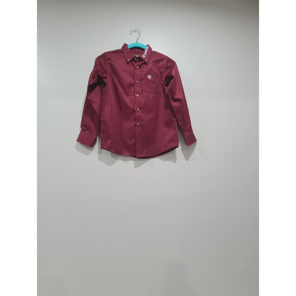 Ariat button up long sleeve maroon size XS /TP(7)
